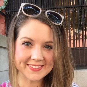 Meet your Posher, Courtney